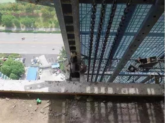 爬架施工，這9個(gè)安全隱患監(jiān)理要重點(diǎn)關(guān)注！_7