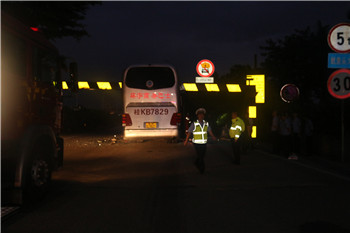 陽江市“8?10”較大道路交通事故調查報告