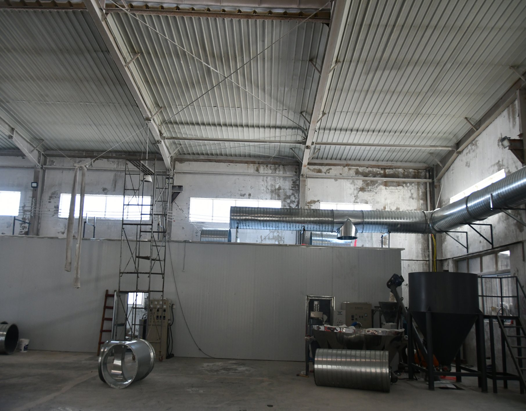 平桂望高聚磊公司“8·2”一般觸電事故調(diào)查報告